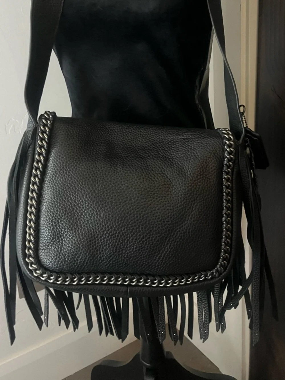 Coach Dakota Fringe Flap Crossbody Bag Black Whiplash  EUC - Picture 2 of 14